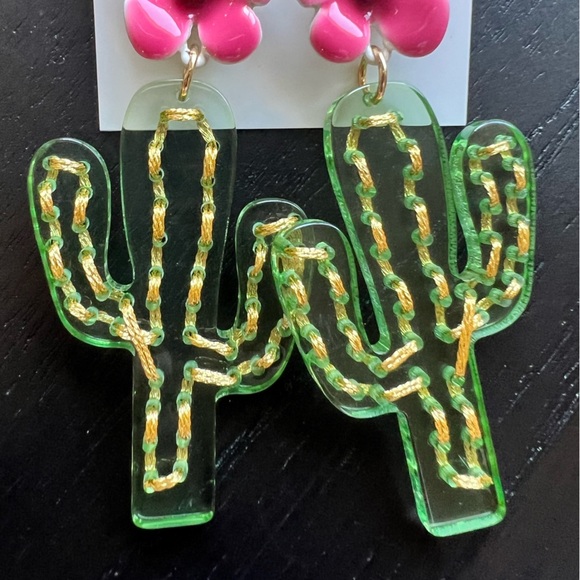 NWT Betsey Johnson Acetate Cactus with Flower Drop Earrings - Green & Pink - Picture 4 of 5